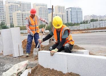 中秋假期 龙口市重点民生工程快马加鞭抢工期赶进度